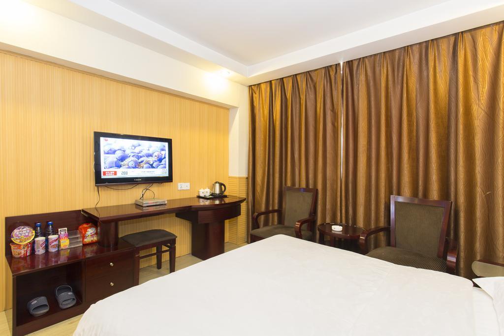 Kaiserdom Zhongshan Road Changsha Zimmer foto